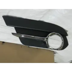 Рамка противотуманной фары левая Brilliance V5 (уценка) 4563063*