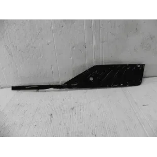 Рамка противотуманной фары левая Changan UNI-K (уценка) CD569F2713012100*