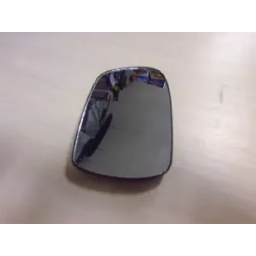 Зеркальный элемент правый Chery Amulet A15BJ8202121