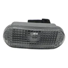 Повторитель поворота Chery Amulet (белый) A113731010AB