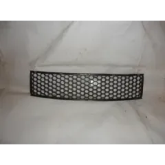 Решетка переднего бампера Chery Bonus/Very A132803539