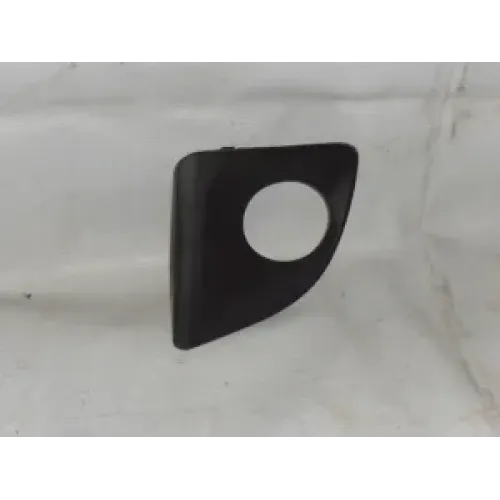 Рамка противотуманной фары левая Chery Tiggo FL T112803573