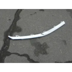 Молдинг передний верхний правый Geely Monjaro (уценка) 6010179400*