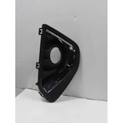 Рамка противотуманной фары правая Haval F7 (уценка) 2803170XKQ00A*