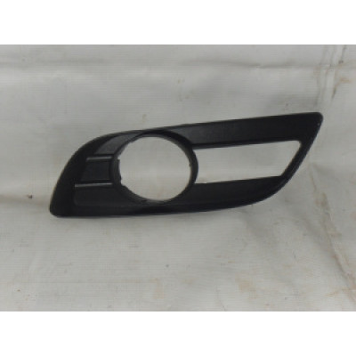 Рамка противотуманной фары левая Great Wall Hover H5 2803303K80