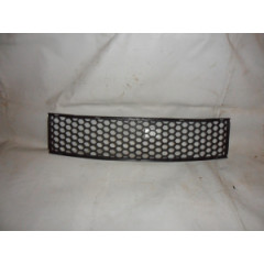 Решетка переднего бампера Chery Bonus/Very A132803539