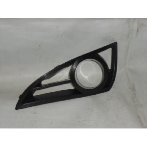 Рамка противотуманной фары левая Geely MK 1018002984