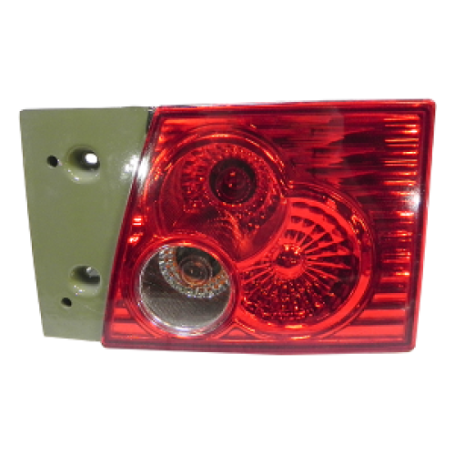 Фонарь задний правый Chery Amulet (на крышке багажника) A153773020BA