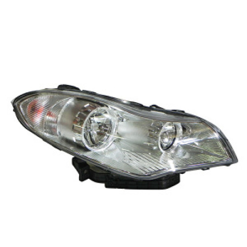 Фара правая Chery Bonus, Very A133772020BA