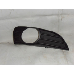 Рамка противотуманной фары правая Geely MK Cross 101800611401