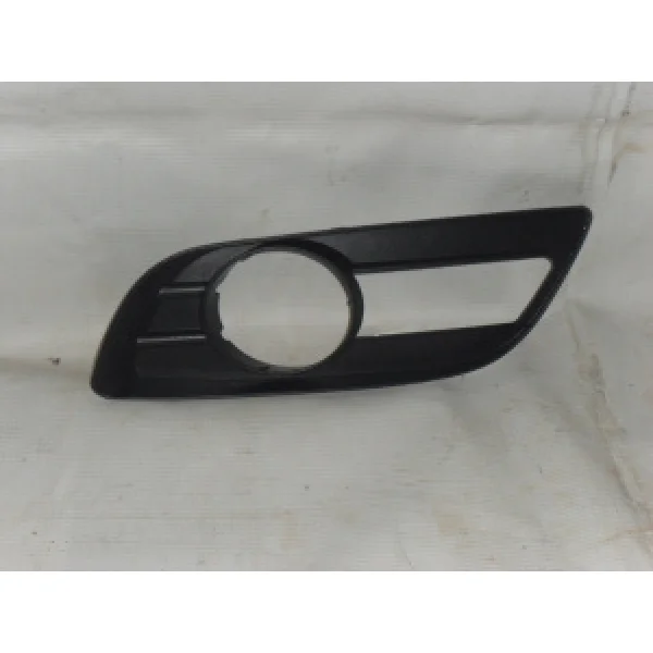 Рамка противотуманной фары левая Great Wall Hover H5 2803303K80